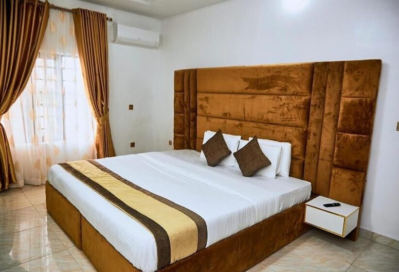 247 Luxury Hotel & Apartment Ajah
