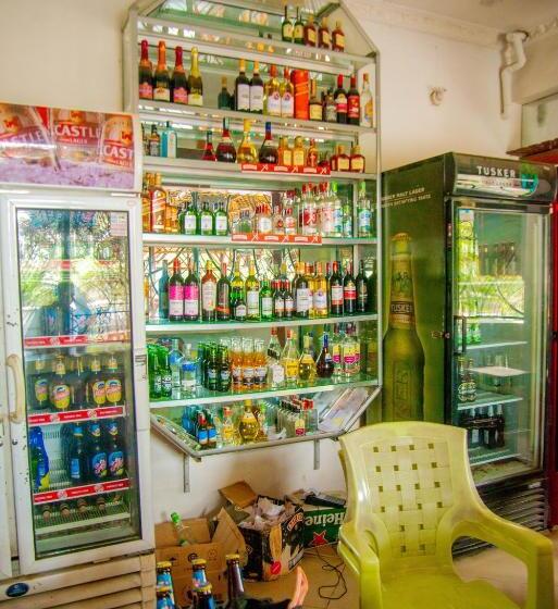 تختخواب و صبحانه Flamingo Hotel Kinyerezi