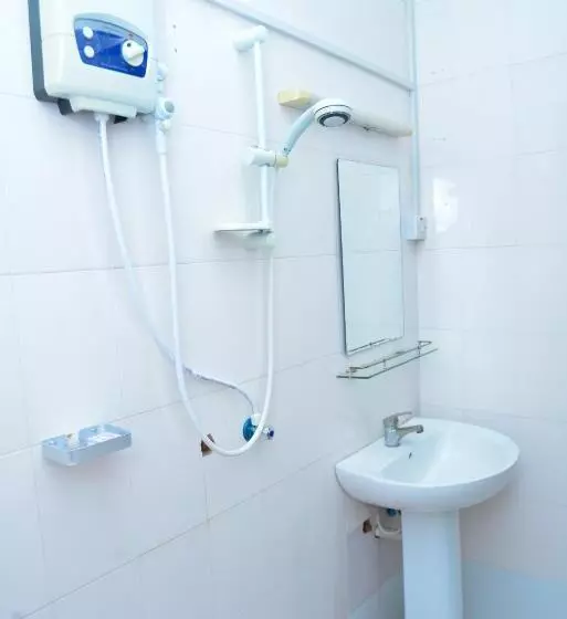 تختخواب و صبحانه Flamingo Hotel Kinyerezi