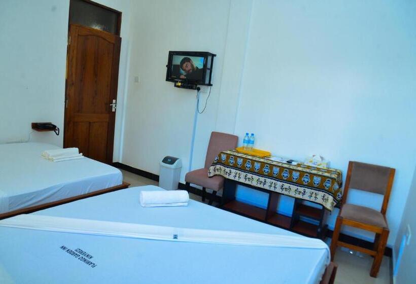 تختخواب و صبحانه Flamingo Hotel Kinyerezi