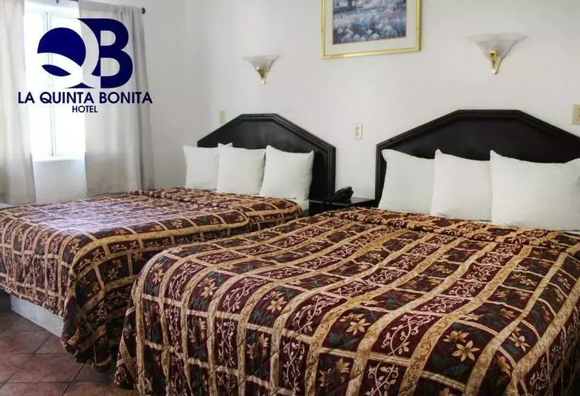 ホテル La Quinta Bonita