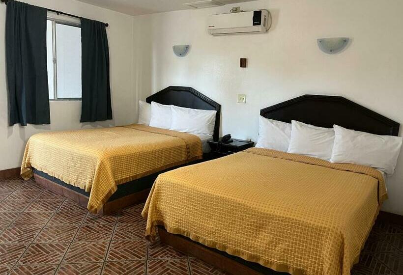 هتل La Quinta Bonita