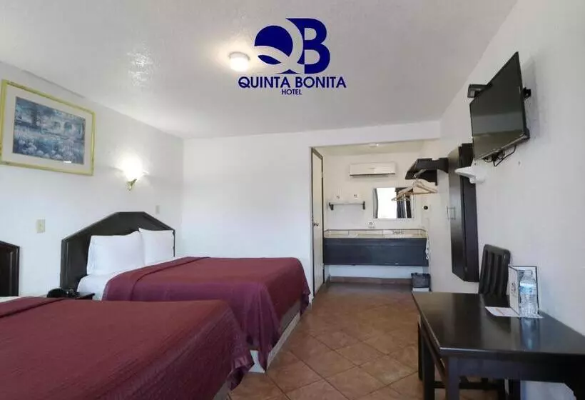 ホテル La Quinta Bonita