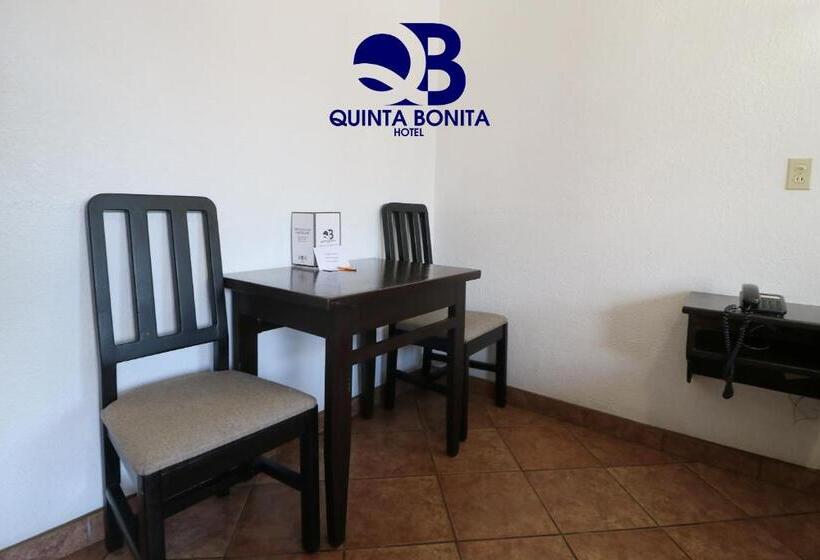 هتل La Quinta Bonita