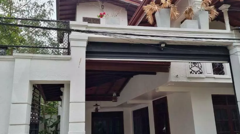 ペンション Rajasinhge Villa