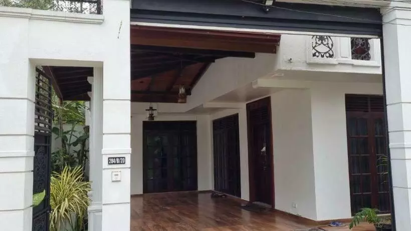 ペンション Rajasinhge Villa