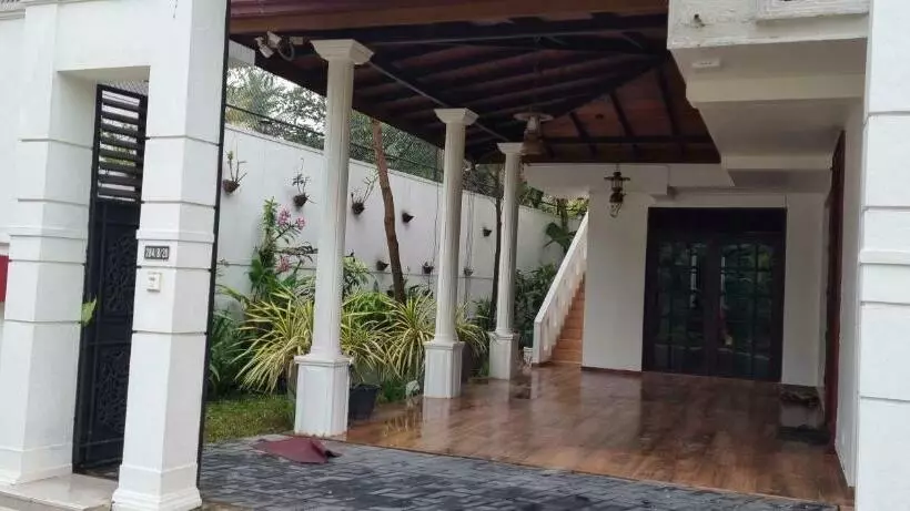 ペンション Rajasinhge Villa