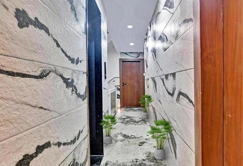 Fabhotel Elite Residency