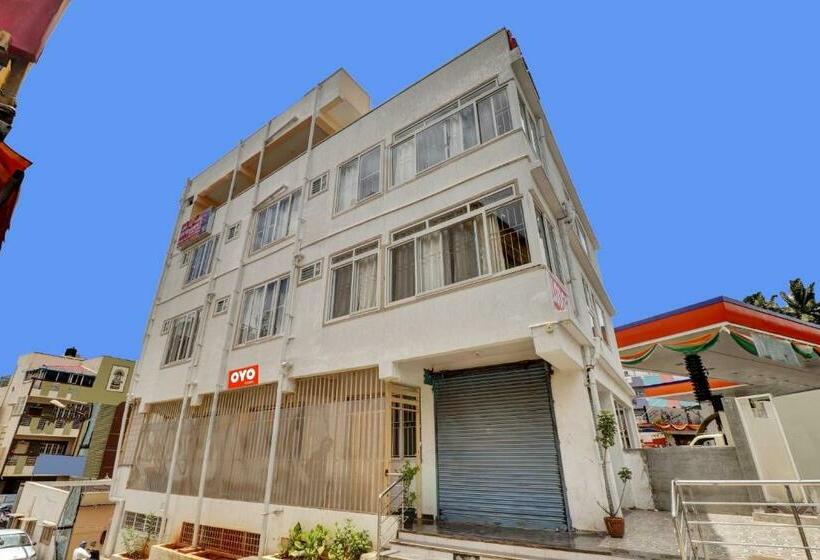 בית מלון כפרי Flagship S M Residency Near Mysore Road Metro Station