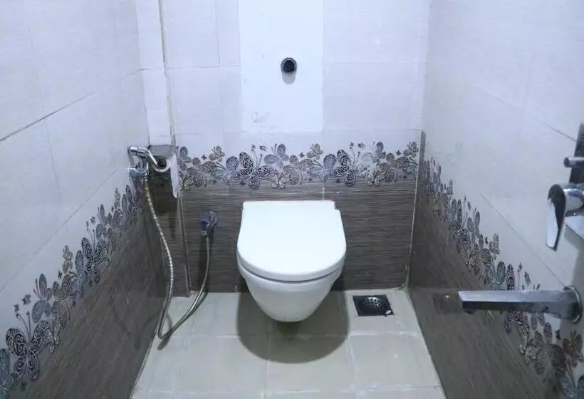 Hotelli Neuaura Stays