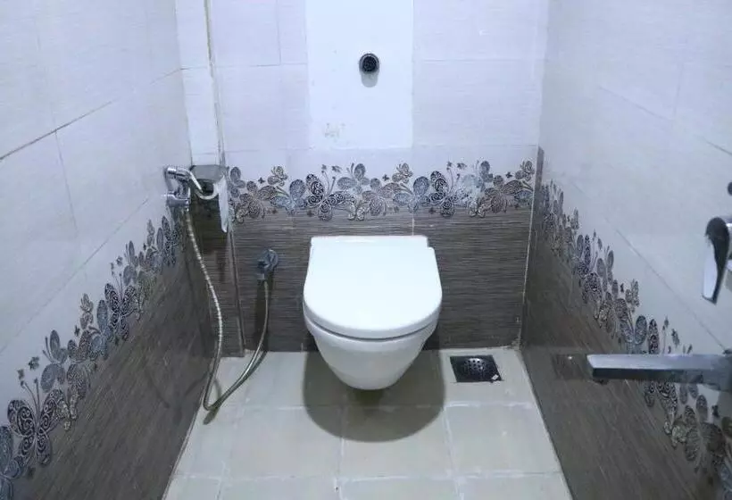 Hotelli Neuaura Stays