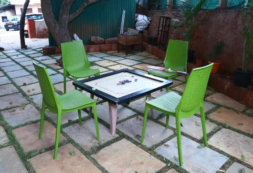 Hotelli Neuaura Stays