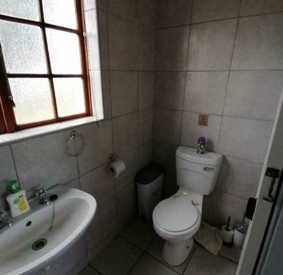 فندق Aqua Farm Guesthouse