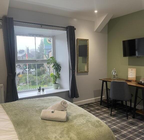 בית מלון כפרי Black Bull