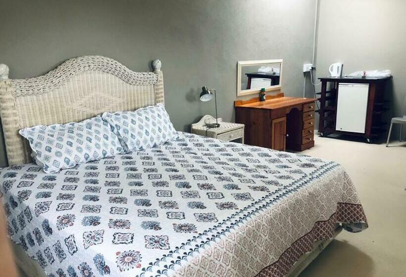 ホテル Goats Haven Guesthouse Halfway Between The Kruger And Or Tambo Airport