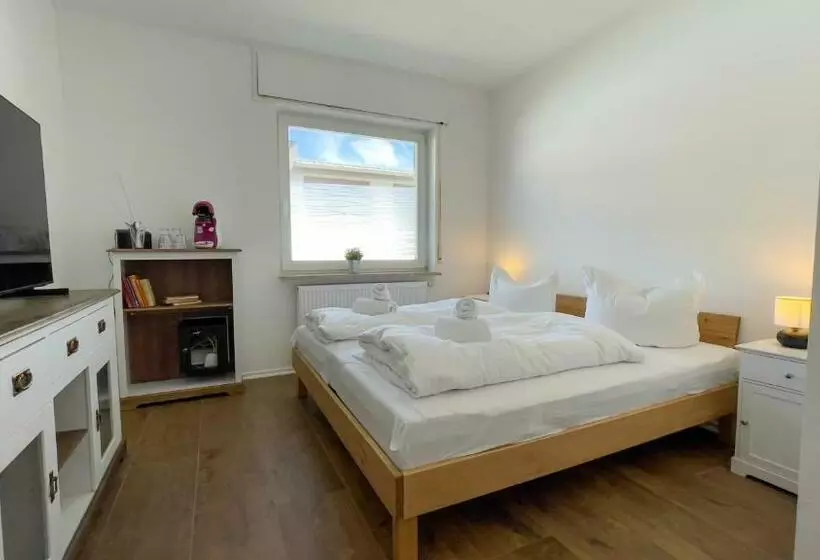 هتل Gästezimmer Alter Duhner Weg