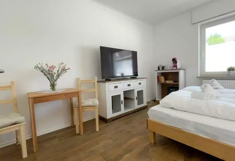 هتل Gästezimmer Alter Duhner Weg
