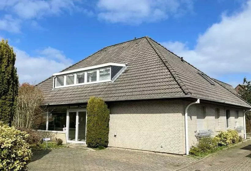 هتل Gästezimmer Alter Duhner Weg