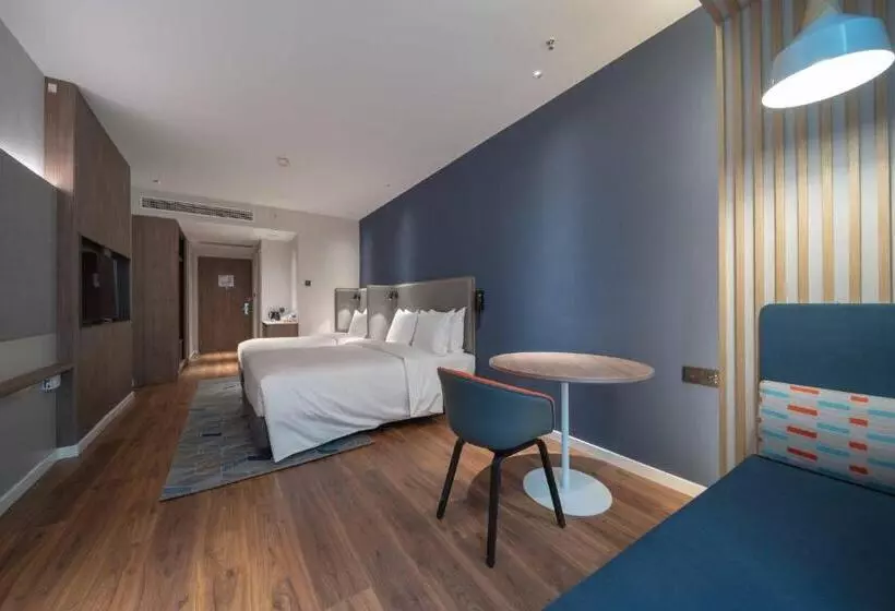 Hotelli Holiday Inn Express Zhengzhou Guancheng By Ihg