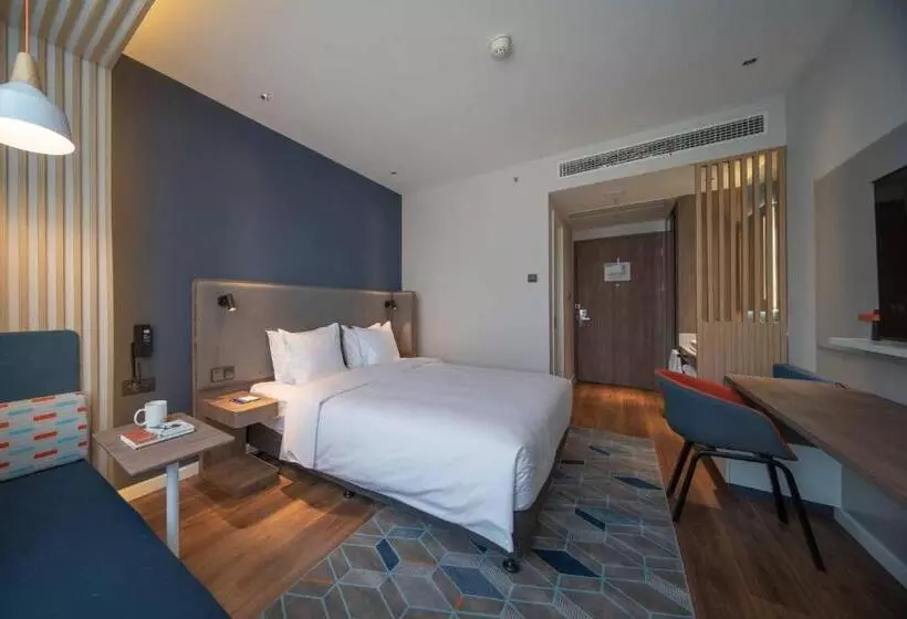 Hotelli Holiday Inn Express Zhengzhou Guancheng By Ihg