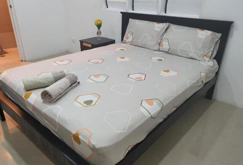 فندق Single Room With Shared Kitchen And Living Room