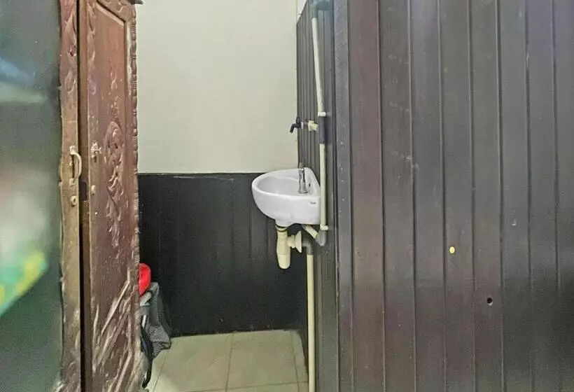 Hotelli Spot On 91793 Maila Homestay