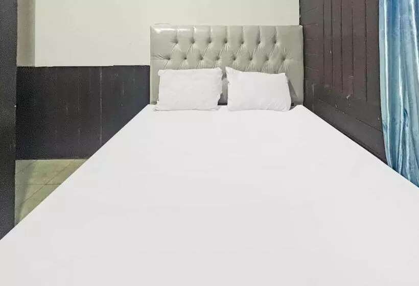 Hotelli Spot On 91793 Maila Homestay