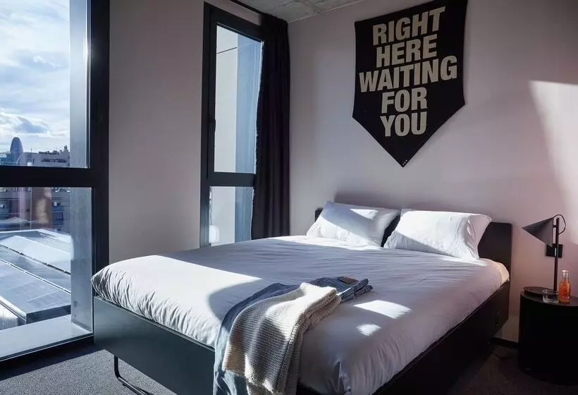 هتل The Social Hub Barcelona Poblenou