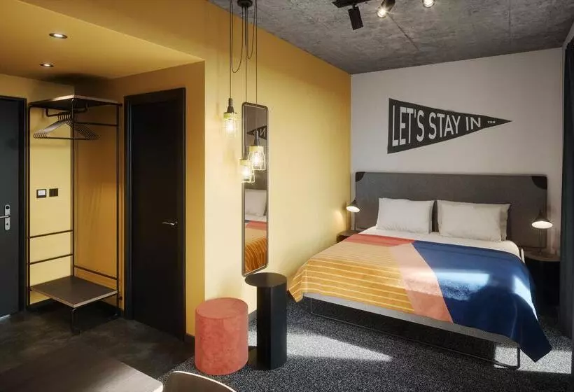 هتل The Social Hub Barcelona Poblenou