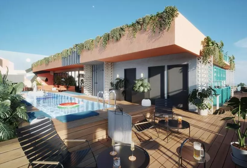 هتل The Social Hub Barcelona Poblenou