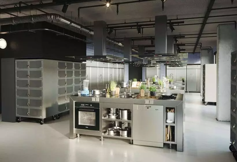 هتل The Social Hub Barcelona Poblenou