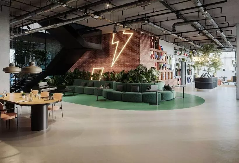 هتل The Social Hub Barcelona Poblenou