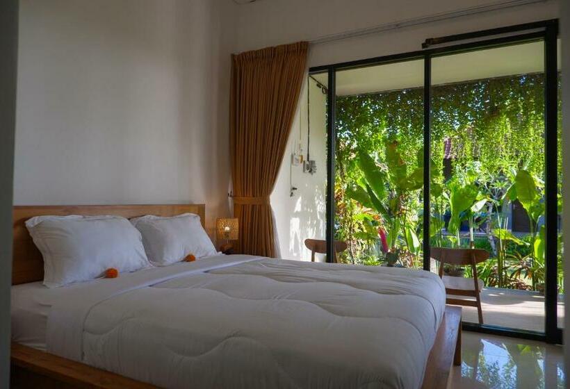 פנסיון Dana S House