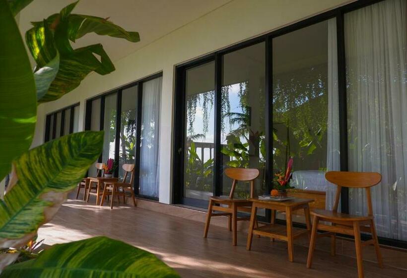 פנסיון Dana S House