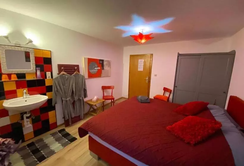 ペンション Gästehaus Schmitt