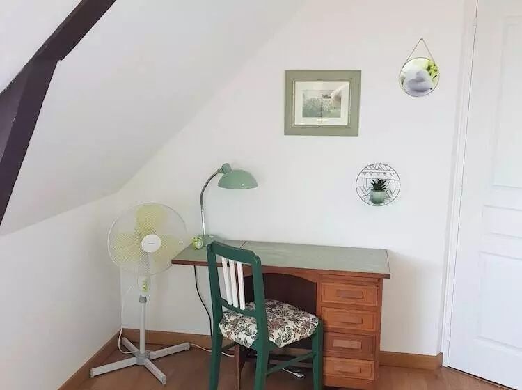 ペンション Aux Chambres Du Chadoux De Chateaubourg