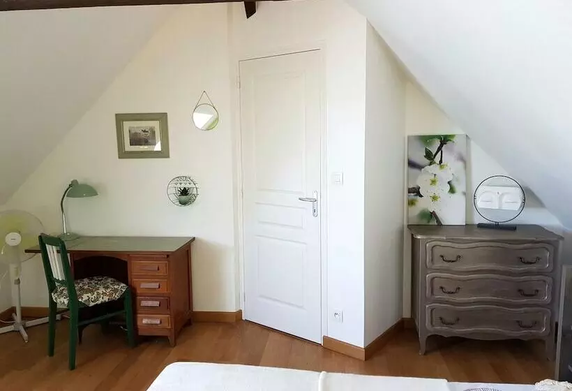 ペンション Aux Chambres Du Chadoux De Chateaubourg