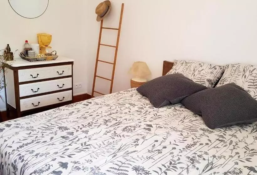 ペンション Aux Chambres Du Chadoux De Chateaubourg