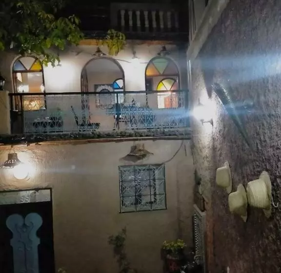 ペンション Maison Ait Mizane