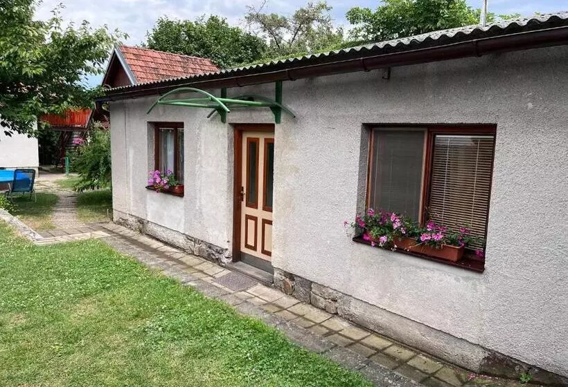 Majatalo Penzion Petra