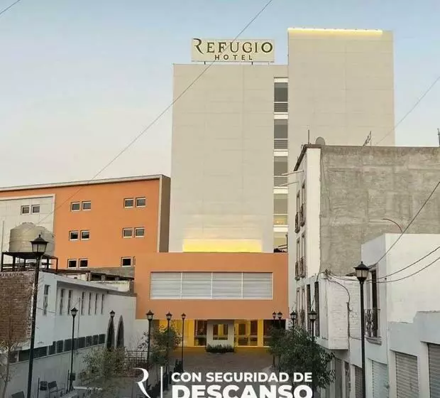 ホテル Refugio