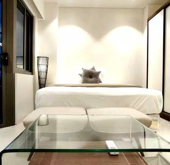 Reluxe マリン Condo