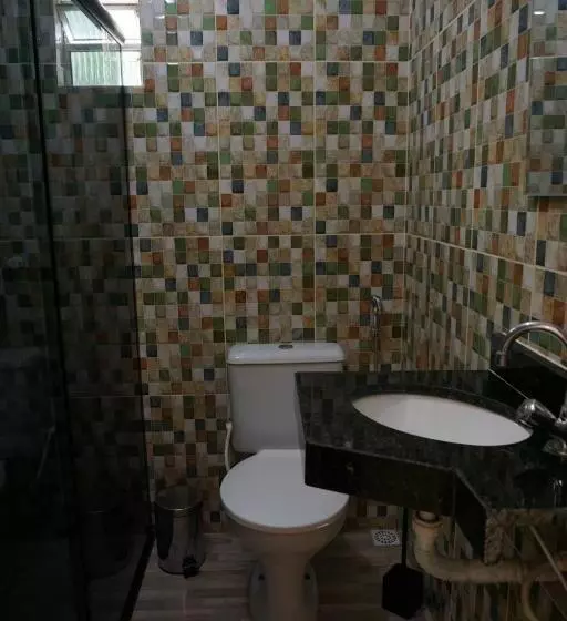 ユースホステル Casa Das Irmãs   Só Mulheres   Women Only