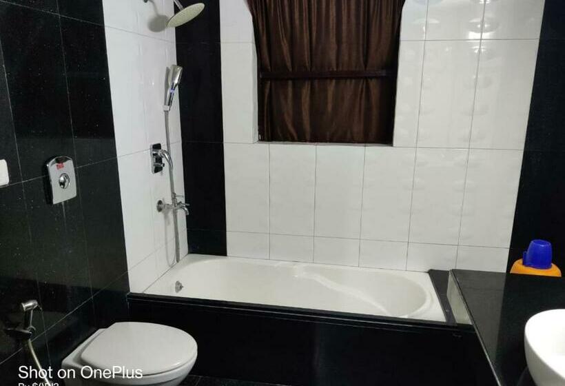 호텔 Ambassador Kalyani By Wb Inn