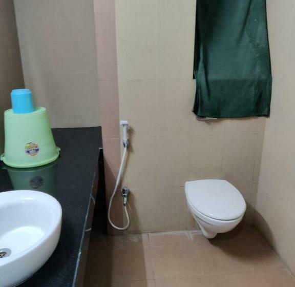 호텔 Ambassador Kalyani By Wb Inn