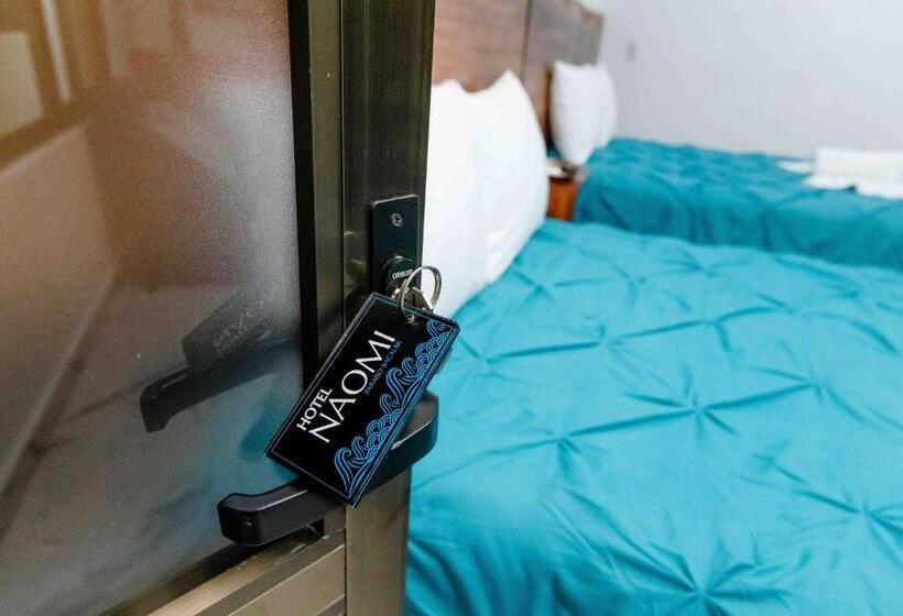 Отель Naomi City Center