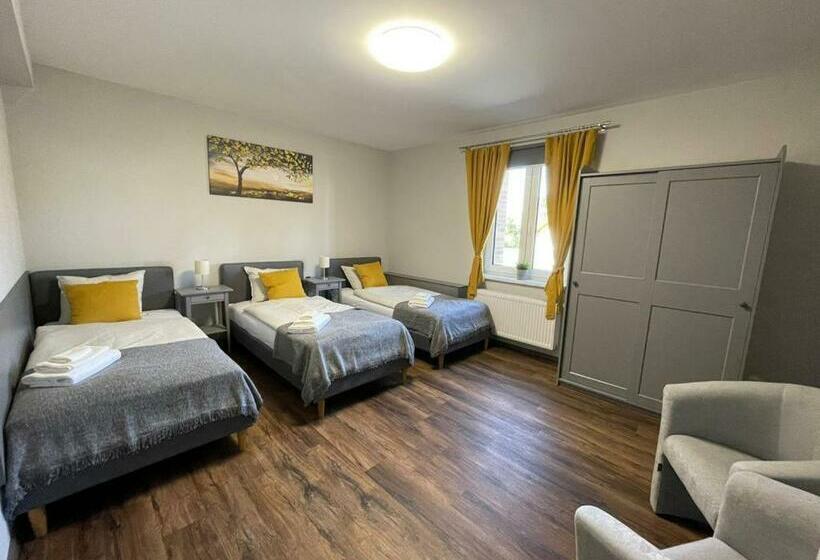 פנסיון Room Mesi