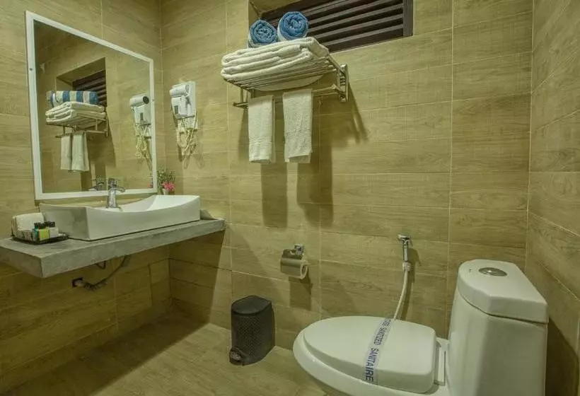 호텔 Avenra Beach Hikkaduwa