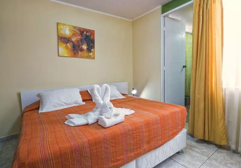 בית מלון כפרי Razz B&b Miraflores