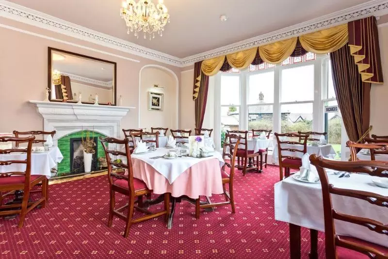 هتل Beaumont Guest House Free Off Site Health Club Adults Only